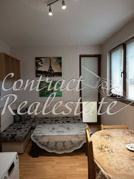 Двустаен Обзаведен Възраждане ! Два климатика !