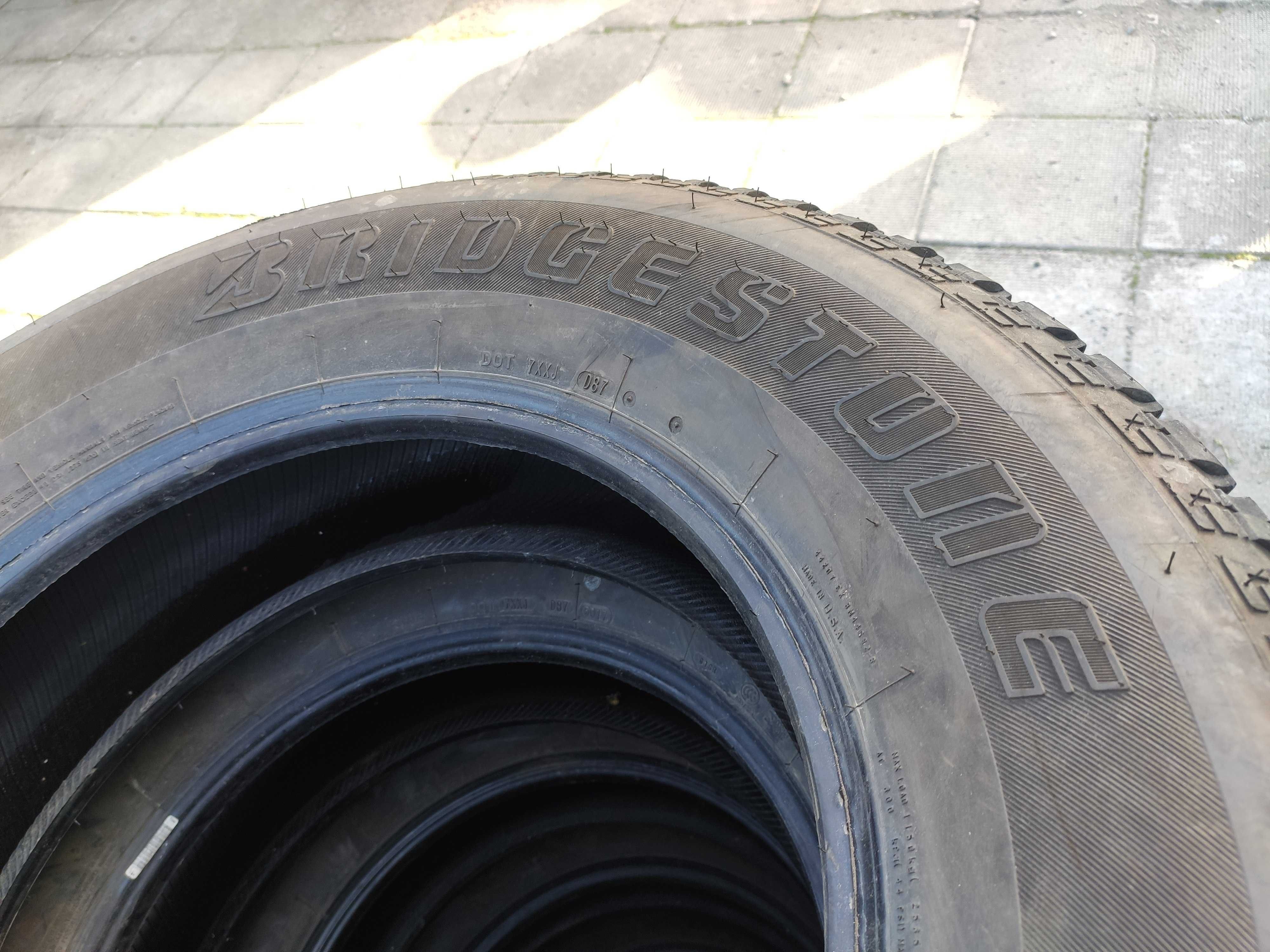 4бр Летни гуми 255 70 18 - Bridgestone