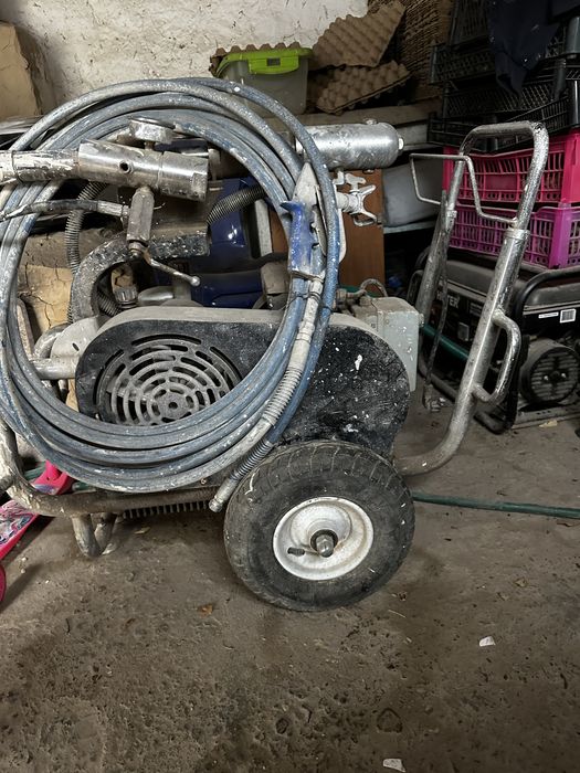 Безвоздушный распылитель