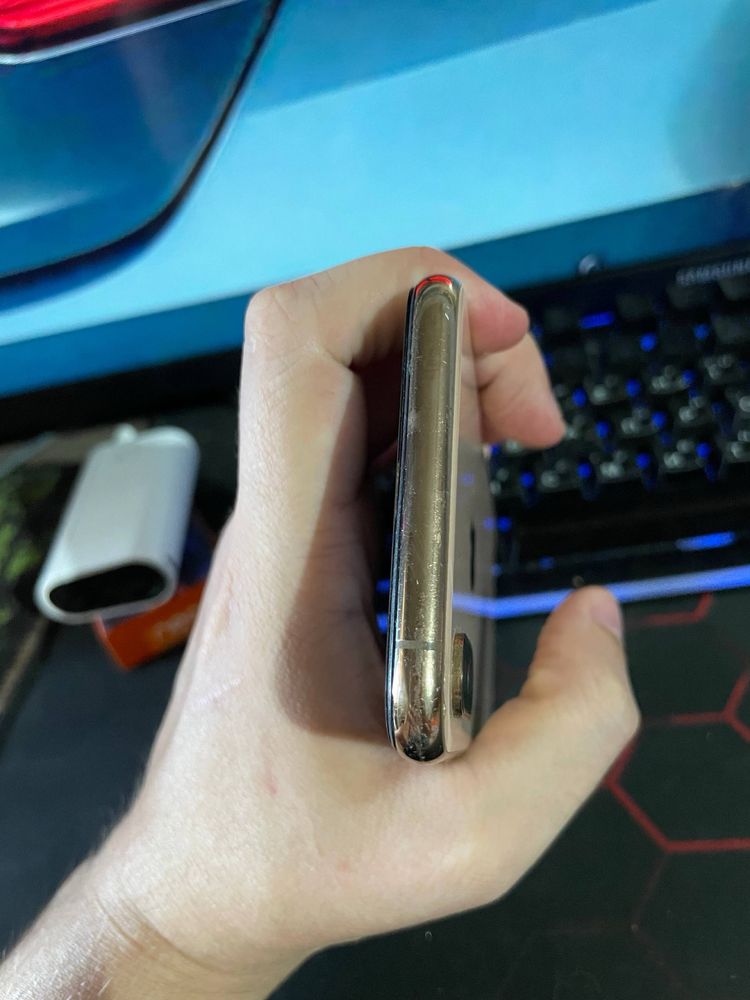 IPHONE XS 256Gb gold