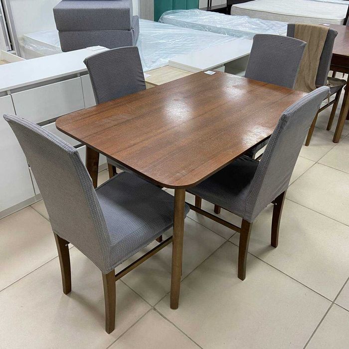 Комплект мебели БУ Обеденный стол со стульями. Бесплатная доставка!