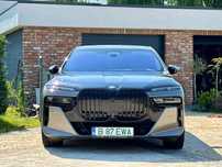 BMW i7 BMW i7 2024 – Full Option – Lux Electric –– Negru & gri