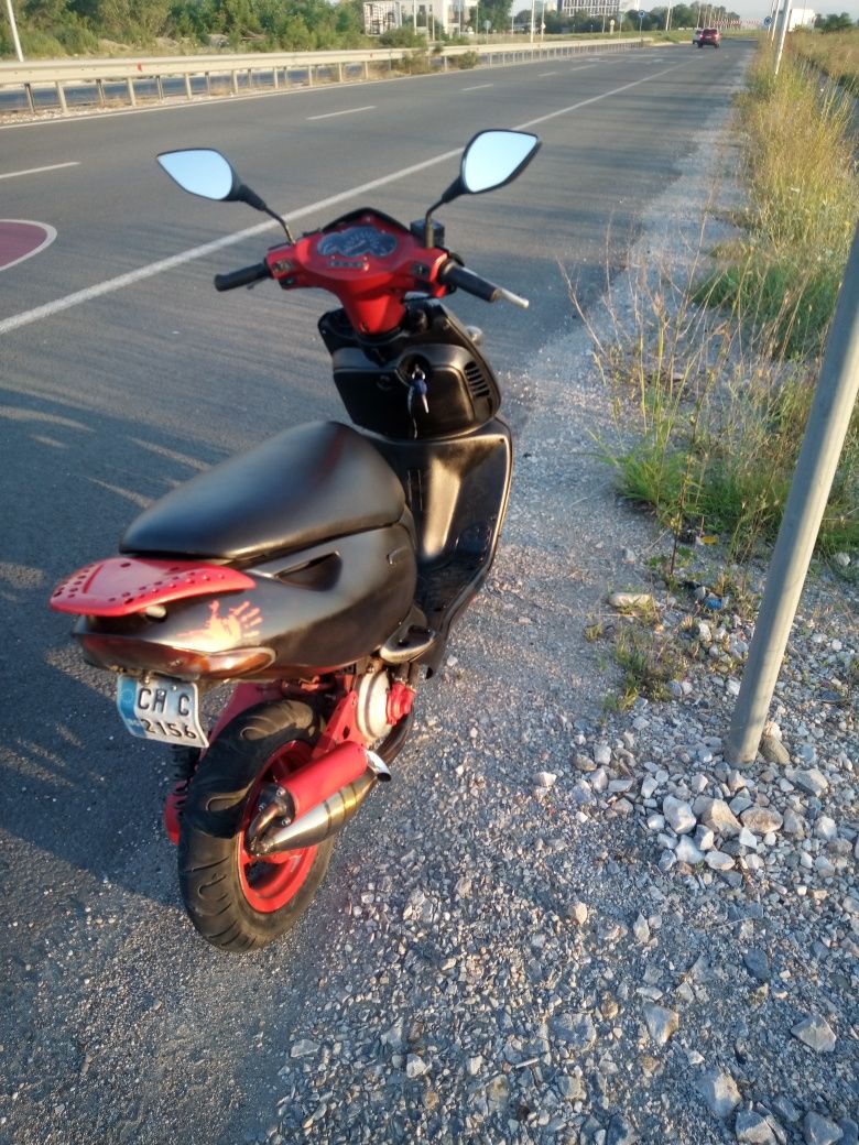 Aprilia sonic 70сс в отлично състояние