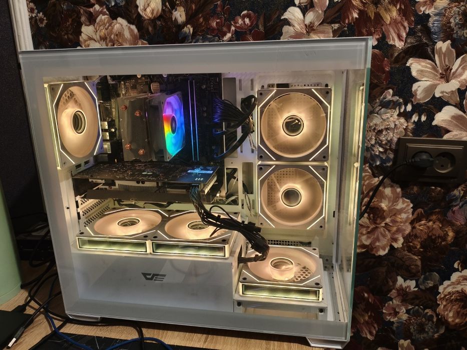 Мощный ПК i5 , 32gb ddr4, 2хМонитор+ 8гб карта