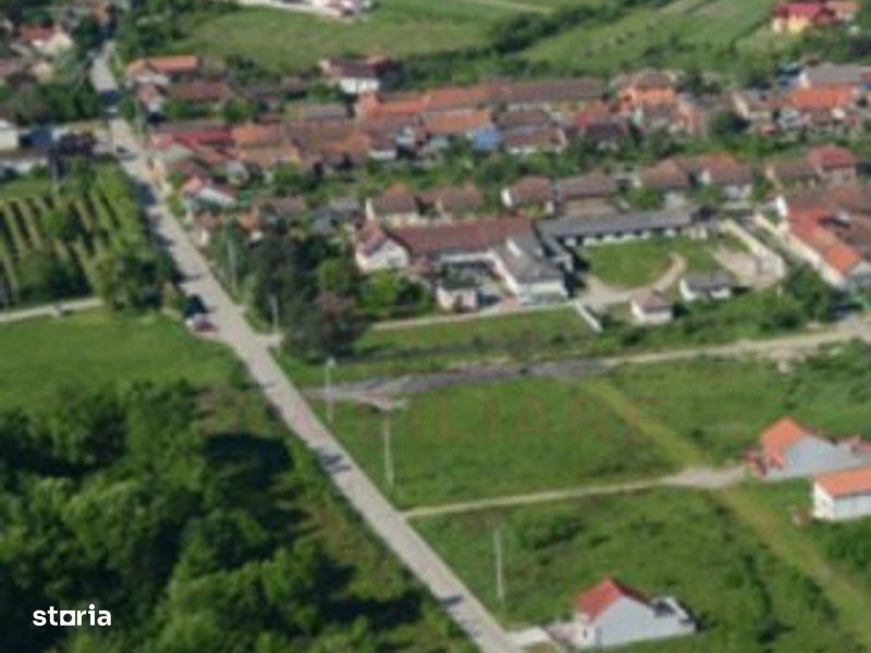 Teren de vânzare în Caransebeș, zona  Valea Cenchi, Jud. Caraș-Severin