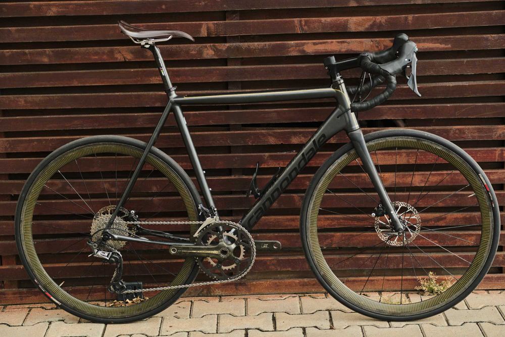 Bicicletă șosea Cannondale CAAD10 Disc, carbon/aluminiu, 58 cm