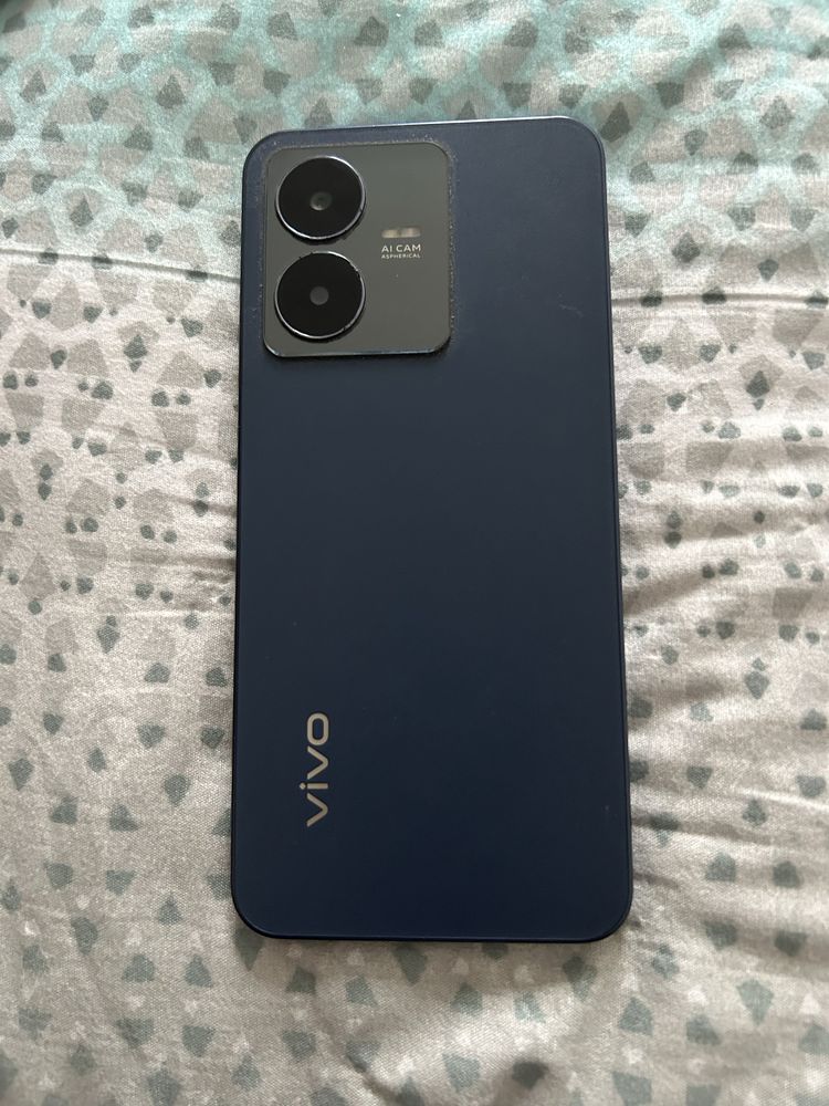 Продам VIVO Y22 в отличном состоянии!