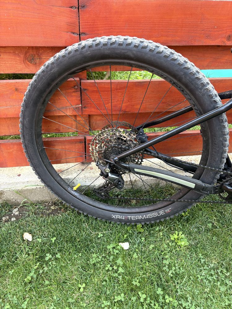 Trek Roscoe 7 2023