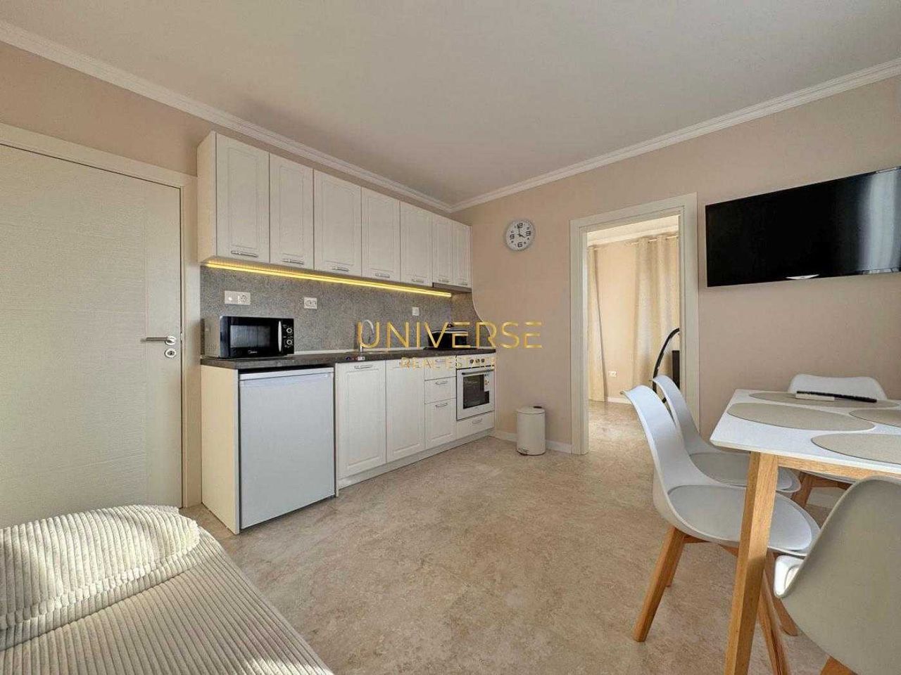 Продава се Двустаен апартамент в с. Равда, Област Бургас - 48 кв.м за 1636 €/кв.м - Снимка #3