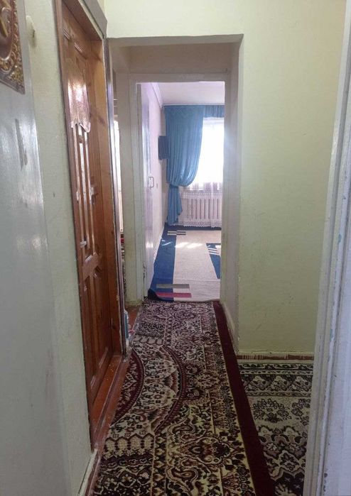 2 хонали квартира сотилади (Бухоро ш.), Продаётся 2-х комнатная кв