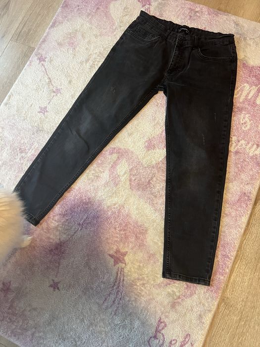 Blugi zara negri marimea 40