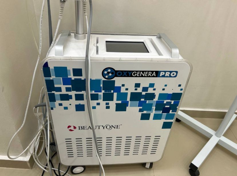 Aparat rejuvenare faciala multifunctional Rf Profesional Hidrogenare,D
