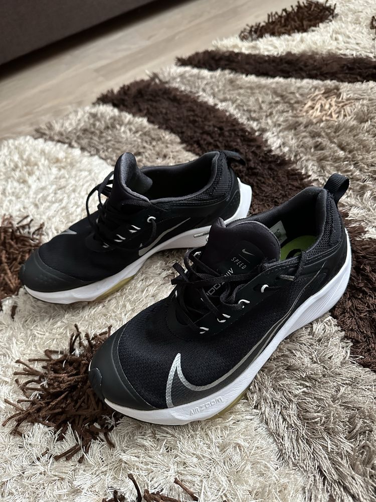 Nike Air Zoom CJ2088-001