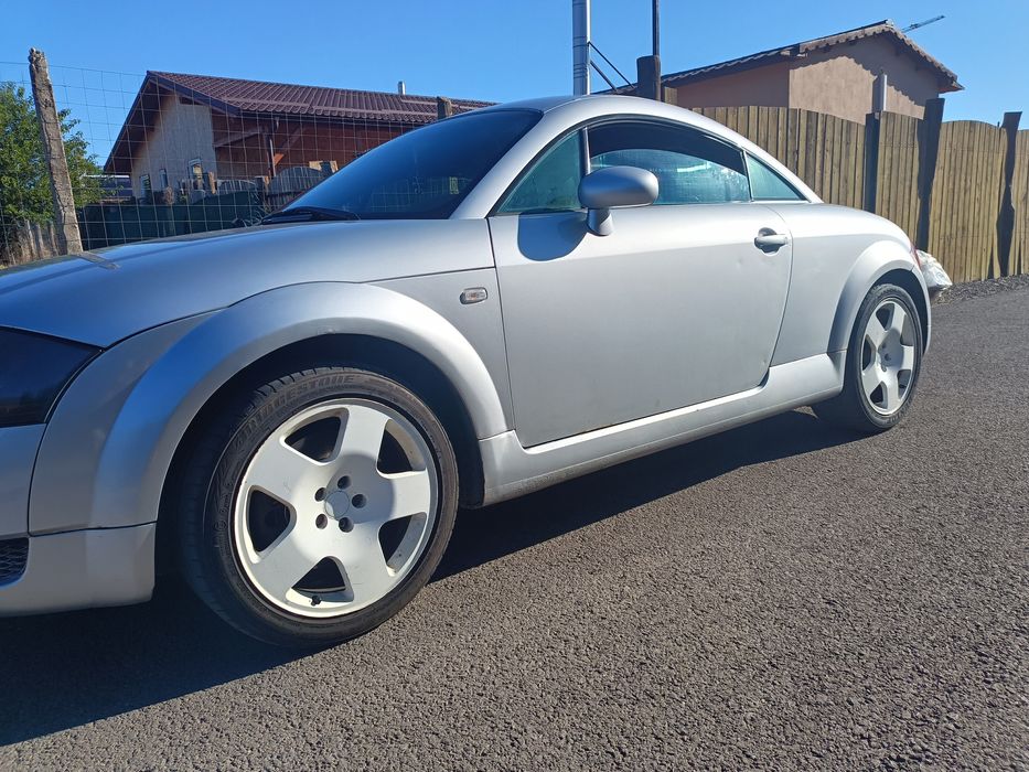 Audi TT 2002  benzina 180 cp