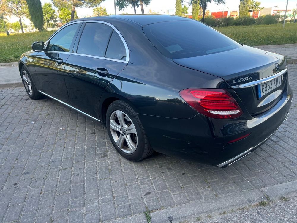 Продавам 17” джанти с гуми Pireli