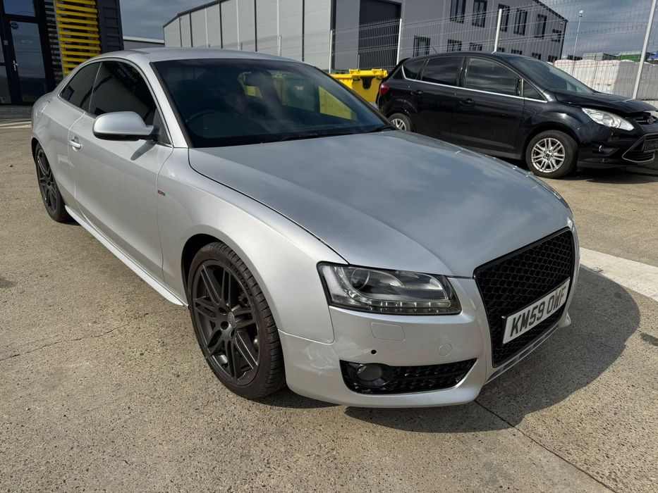 Dezmembrez / Dezmembrari / Piese / Accesorii Audi A5 3.0 tdi CCWA quattro 2009 gri coupe xenon led