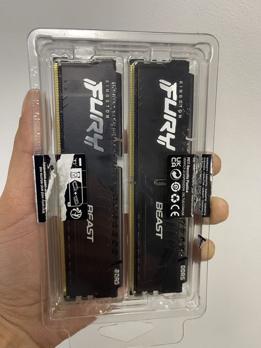 Kingston Fury Beast 16gb dual Ram ddr5 6000mhz cl40