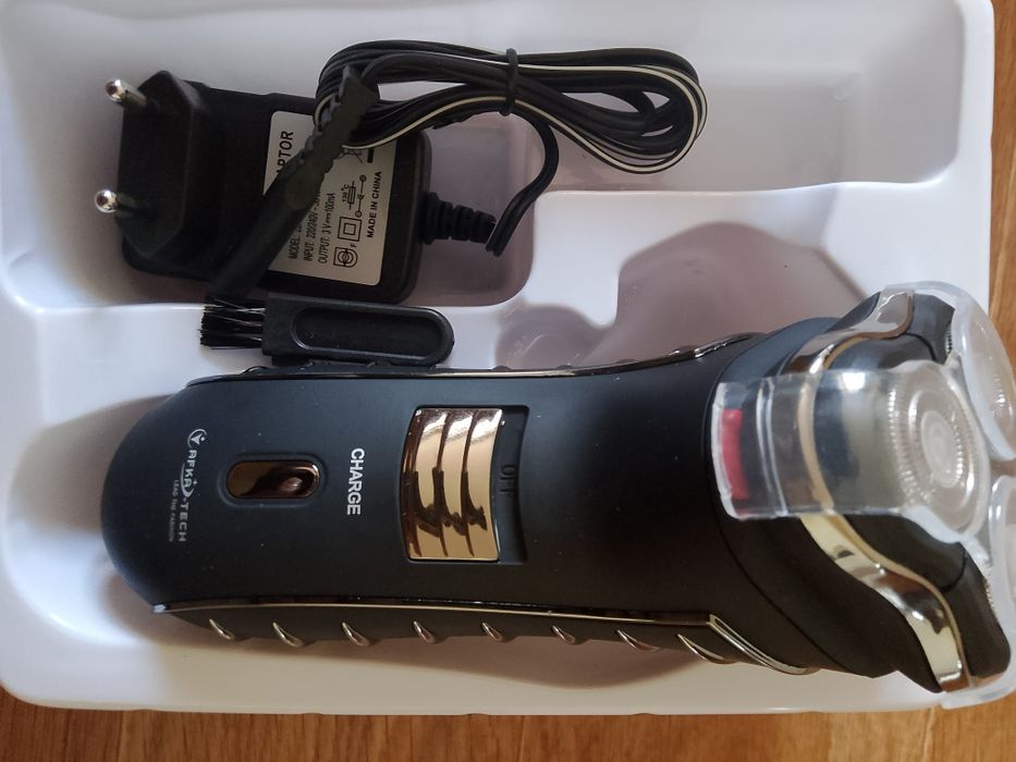 Продам новую электробритву