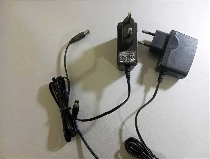 Блок питания зарядка 9v