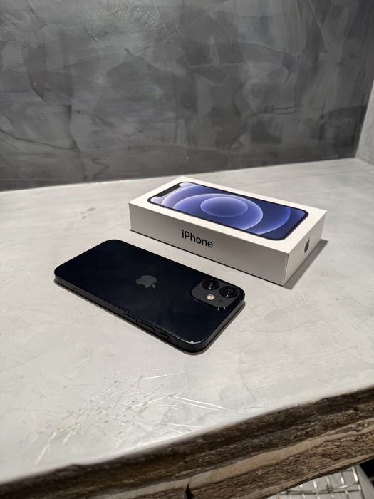 КАТО ЧИСТО НОВ Iphone 12 mini black 128 GB
