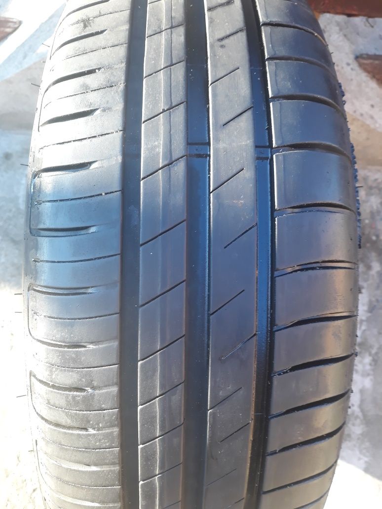 Jante cu anvelope de vara Goodyear 195/65 R15 91V (Skoda/Volkswagen)