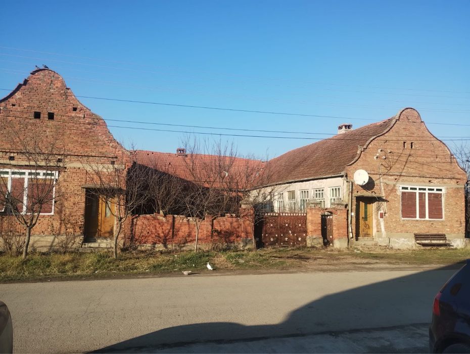 Casa de vanzare OHABA-FORGACI, in centru