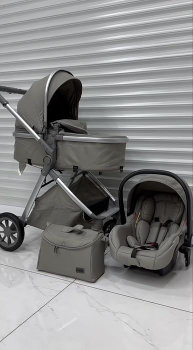 Коляска детская трансформер