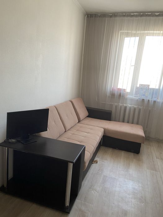 Диван угловой хороший