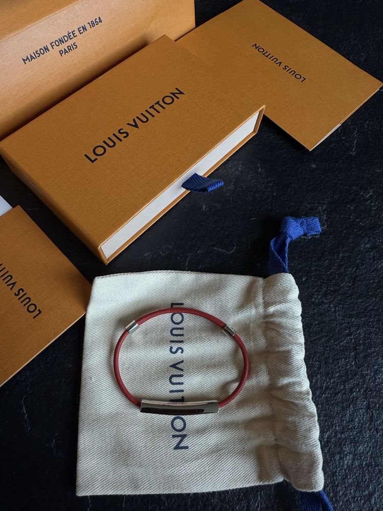 Гривна Louis Vuitton
