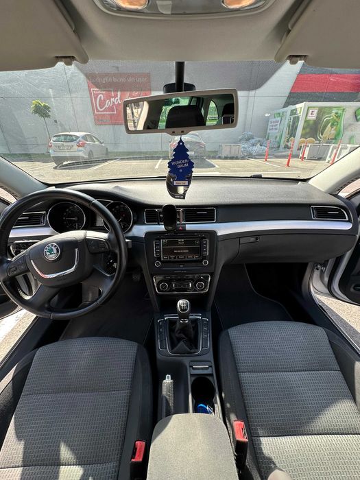 Vand Skoda Superb Break 2013