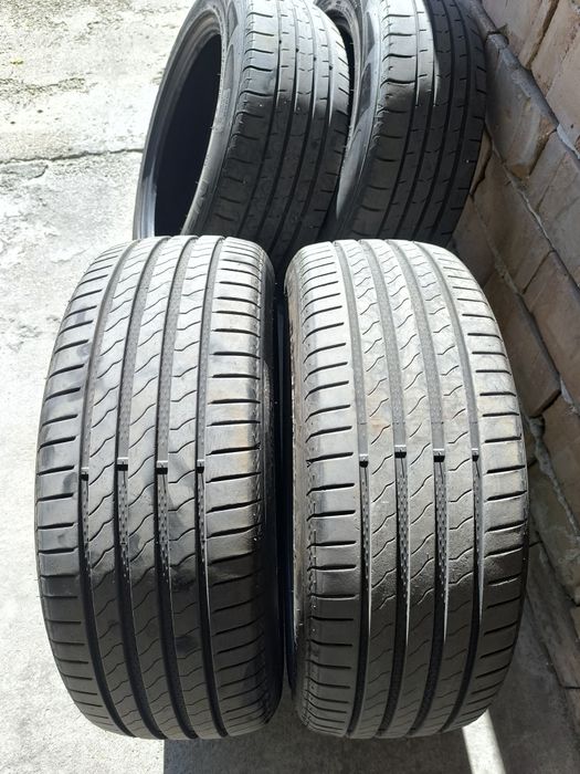 Две летни гуми R18 215/55 + подарък още две