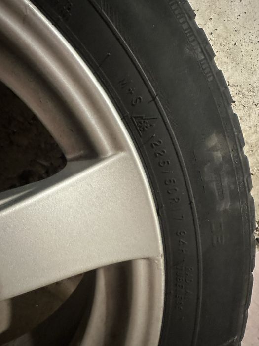 Genti cu cauciucuri Opel insignia
