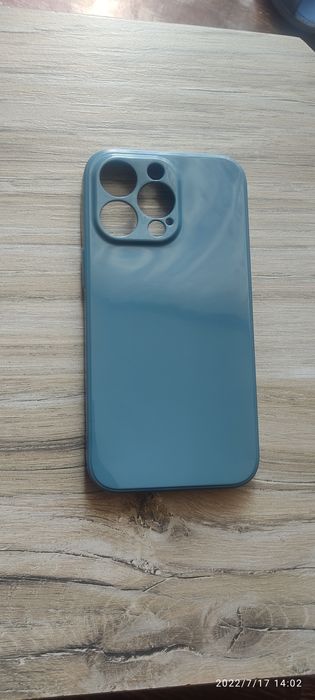 Чехол на iPhone 13 pro