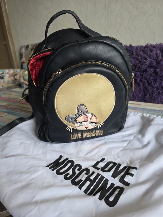 Прахобразни торби love moschino