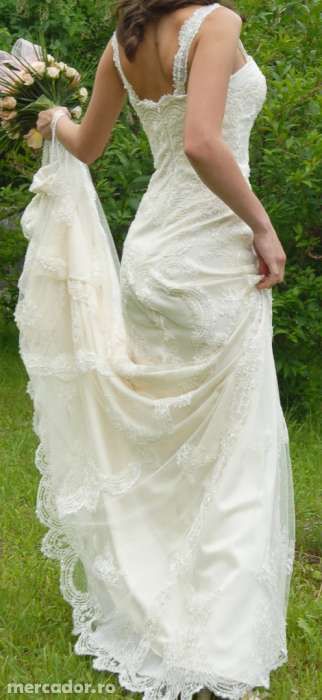 rochie de mireasa colectia La Sposa, cumparata din magazinul BienSavie