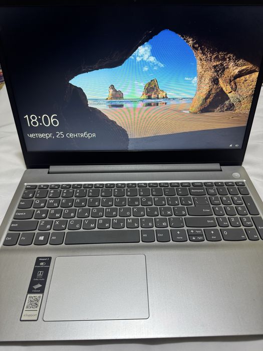 Sotiladi: Lenovo noutbuk