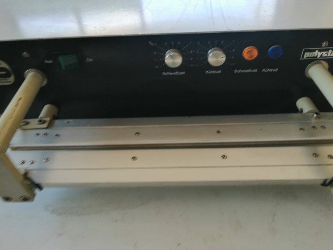 Polystar 401 hm машина за запечатване на полиетиленови фолиа