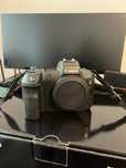 Aparat foto mirrorless Canon Eos R