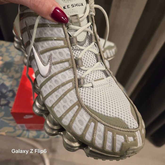 Дамски маратонки  Nike shox