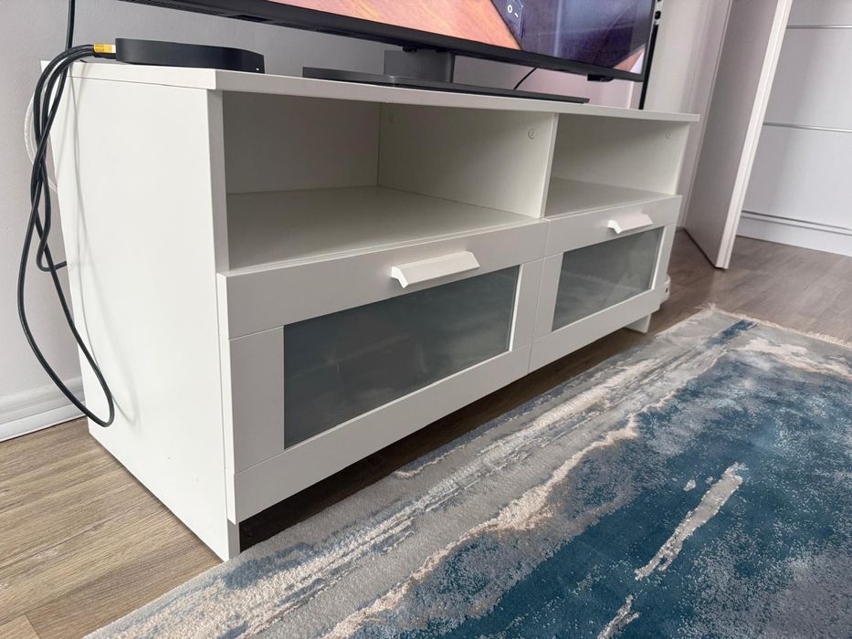 vand comoda de televizor alba IKEA