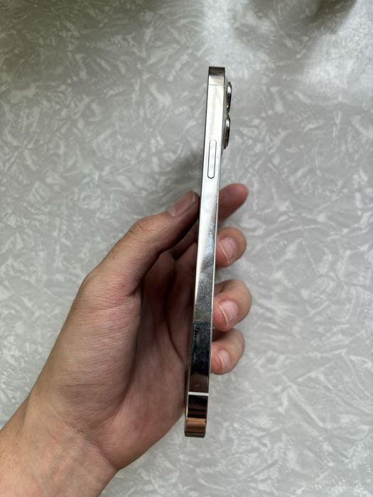 Продам iPhone 13 Pro Max