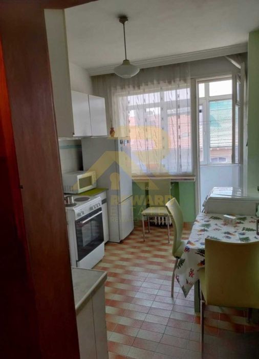 Продава се Тристаен апартамент в София, Гео Милев - 90 кв.м за 4389 €/кв.м - Снимка #3