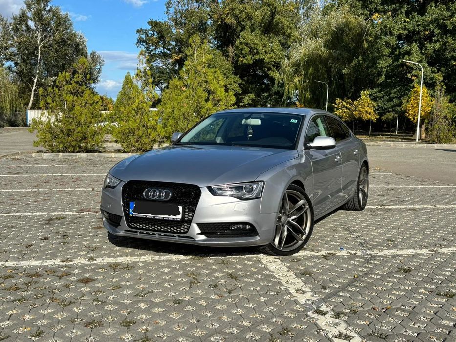 Audi A5 Stare excelenta,primul proprietar in Romania si al doilea al masinii