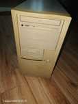 Vând carcasă PC vintage