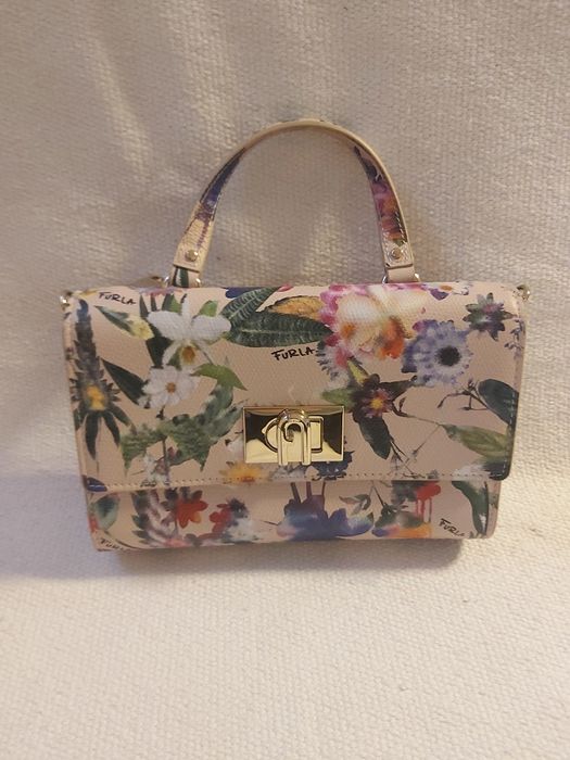 Последно намаление Чанта Furla / Фурла