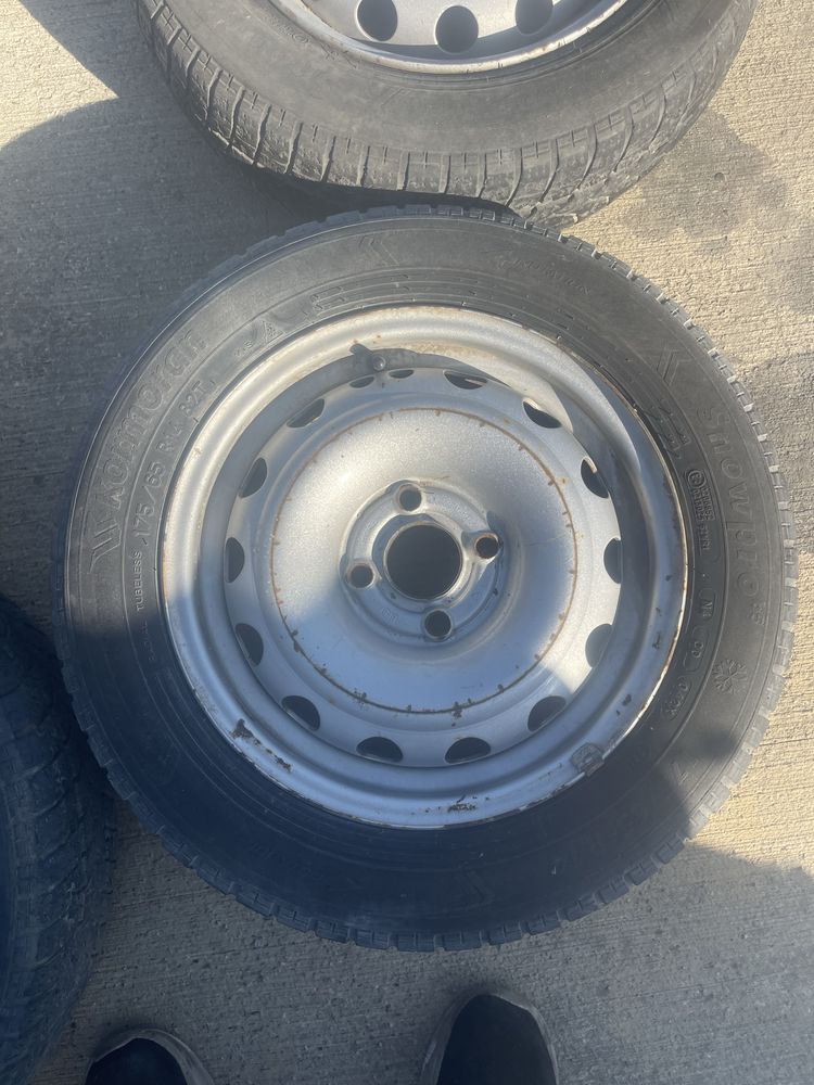 Продавам 5 броя железни джанти 14” за Opel Combo и Corsa C