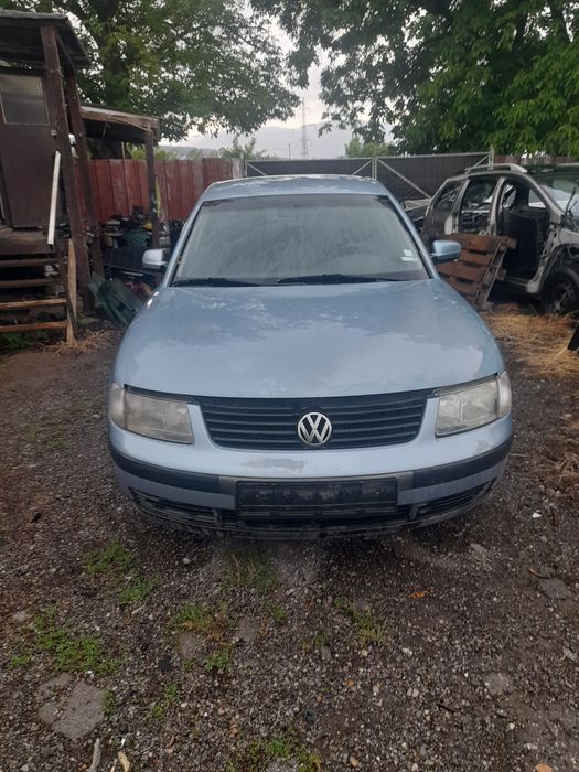 Фолксваген Пасат 1.9 дизел на части