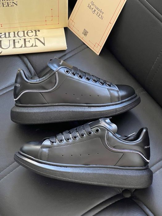 Adidasi Alexander Mcqueen noi !!! Marimi 40/44 !!!