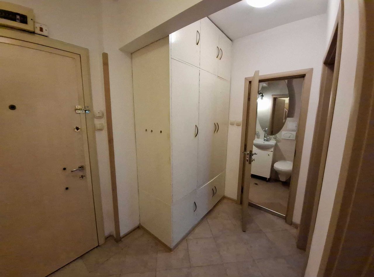 Продава се Двустаен апартамент в София, Градоман - 50 кв.м за 14 €/кв.м - Снимка #4