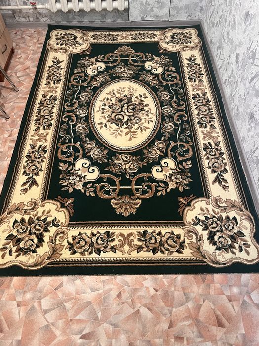 продам ковер не дорого